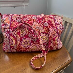 Vera Bradley large original duffel bag